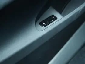 Polestar 2 LONG RANGE DUAL MOTOR BST EDITION 476PK 78KWH 270 thumbnail 27