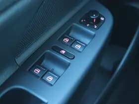 Volkswagen Golf 3.2 6CIL R32 DSG thumbnail 25