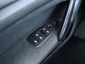 Peugeot 308 SW 1.2 PT BLUE LEASE PREMIUM AUT. thumbnail 22