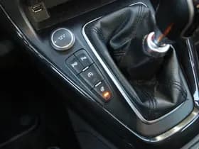 Ford Focus 1.0 TITANIUM ED. thumbnail 21