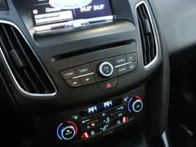 Ford Focus 1.0 TITANIUM ED. thumbnail 23