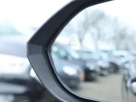 Hyundai KONA Electric PREMIUM 65.4 kWh thumbnail 21