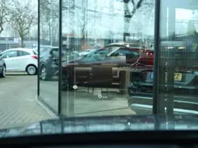 Hyundai KONA Electric PREMIUM 65.4 kWh thumbnail 8