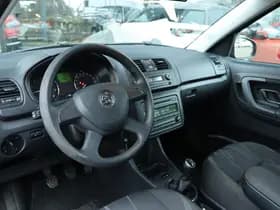 Škoda Roomster 1.2 TSI FRESH thumbnail 3