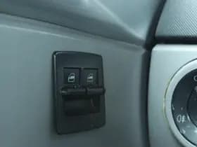 Volkswagen New Beetle 1.6 thumbnail 19