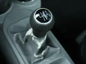 Volkswagen New Beetle 1.6 thumbnail 21