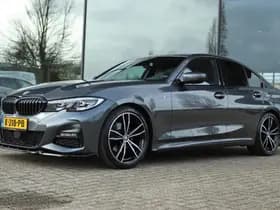 BMW 3-serie 320I HIGH EXECUTIVE M-SPORT