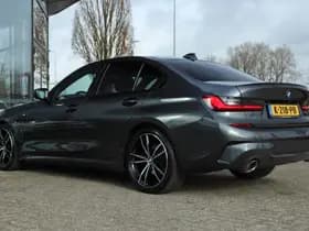 BMW 3-serie 320I HIGH EXECUTIVE M-SPORT thumbnail 13