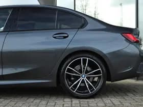 BMW 3-serie 320I HIGH EXECUTIVE M-SPORT thumbnail 16