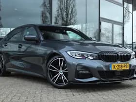 BMW 3-serie 320I HIGH EXECUTIVE M-SPORT thumbnail 8