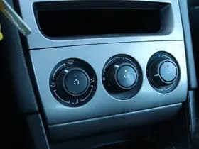 Peugeot 308 1.6 VTi X-LINE thumbnail 19