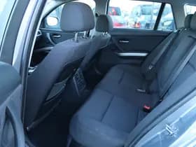 BMW 3 Serie Touring 318I BUSINESS LINE thumbnail 13