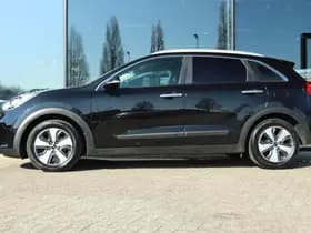 Kia Niro 1.6 GDI HYBRID EXECUTIVELINE thumbnail 11