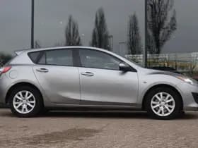 Mazda 3 2.0 LIMITED AUT. thumbnail 7