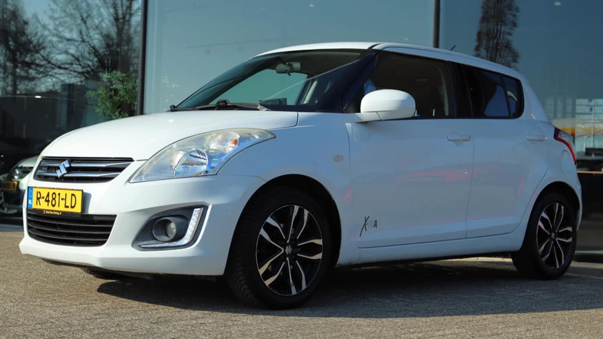 Suzuki Swift 1.2 COMFORT EASSS X-TRA — foto 1