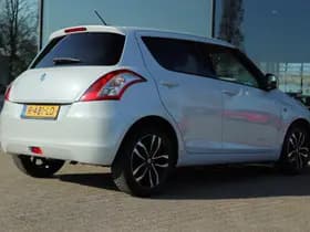 Suzuki Swift 1.2 COMFORT EASSS X-TRA thumbnail 2