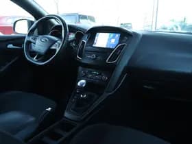 Ford FOCUS Wagon 1.5 150PK RED EDITION ST-LINE thumbnail 6