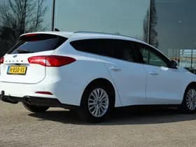 Ford FOCUS Wagon 1.0 E.B. AUTOMAAT TITANIUM X ELEK. TREKHAAK thumbnail 2