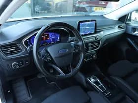 Ford FOCUS Wagon 1.0 E.B. AUTOMAAT TITANIUM X ELEK. TREKHAAK thumbnail 3