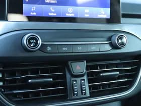 Ford FOCUS Wagon 1.0 E.B. AUTOMAAT TITANIUM X ELEK. TREKHAAK thumbnail 28