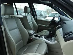 BMW X5 3.0i EXECUTIVE thumbnail 3