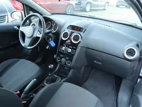 Opel Corsa 1.4-16V COLOR EDITION thumbnail 10