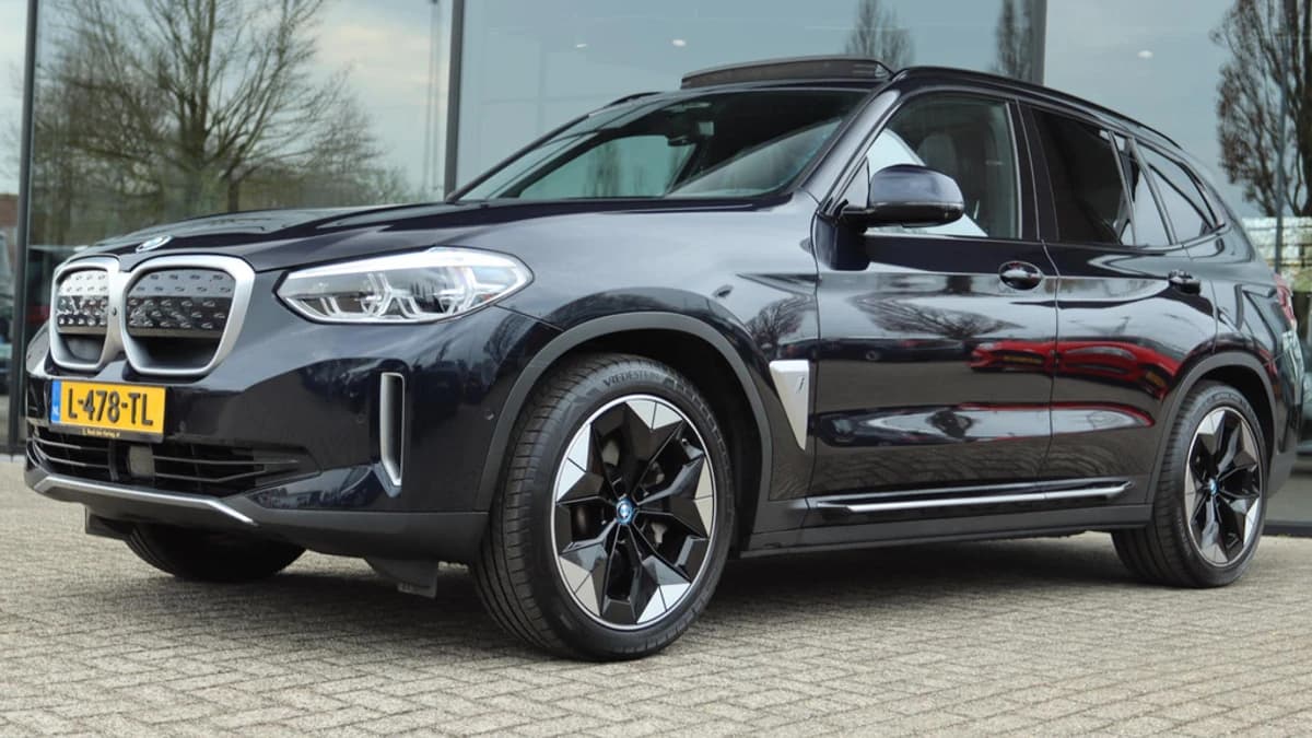 BMW IX3 HIGH EXECUTIVE 80KWH SOH 95% — foto 1