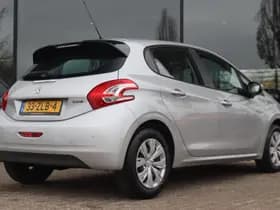 Peugeot 208 1.2 VTi ENVY 5-DRS. thumbnail 2