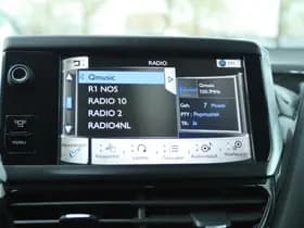 Peugeot 208 1.2 VTi ENVY 5-DRS. thumbnail 23