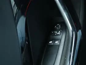 Peugeot 208 1.2 VTi ENVY 5-DRS. thumbnail 26