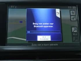 Peugeot 208 1.2 VTi ENVY 5-DRS. thumbnail 5