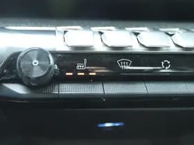 Peugeot 3008 1.2 PT CROSSWAY thumbnail 28