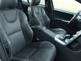 Volvo S60 1.5 T3 POLAR+ DYNAMIC AUT. thumbnail 4