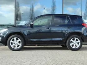 Toyota RAV4 2.0 VVTi DYNAMIC 2WD thumbnail 11