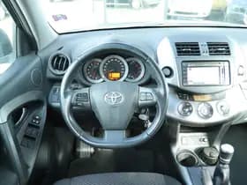 Toyota RAV4 2.0 VVTi DYNAMIC 2WD thumbnail 15