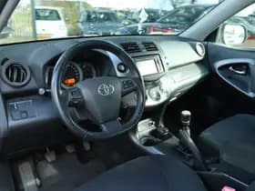 Toyota RAV4 2.0 VVTi DYNAMIC 2WD thumbnail 3
