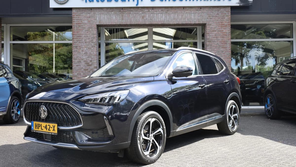 MG EHS 1.5 TGDI Luxury PHEV Plug-in — foto 1