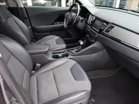 Kia Niro 1.6 GDi Hybrid DynamicLine thumbnail 28