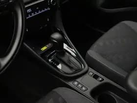 Toyota Yaris 1.5 Hybrid 115 Dynamic thumbnail 13