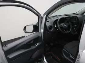Mercedes-Benz Vito 111 CDI Lang thumbnail 4