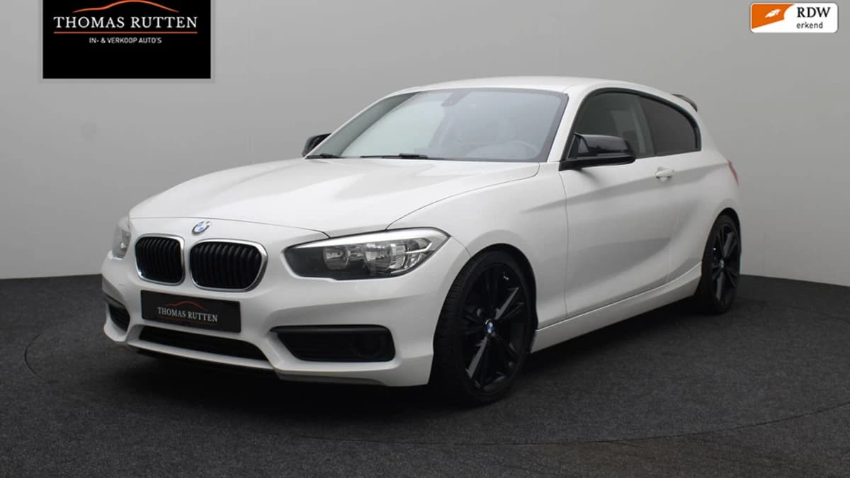 BMW 1-serie 118i — foto 1