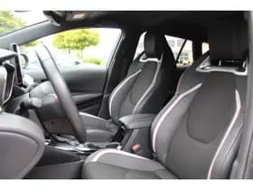 Toyota Corolla Touring Sports 1.8 Hybrid GR-Sport Bi-Tone thumbnail 6