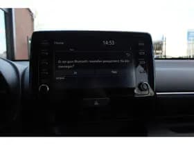 Toyota Yaris 1.5 Hybrid Dynamic thumbnail 23