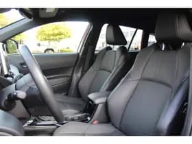 Toyota Corolla Cross Hybrid 200 Executive Bi-Tone thumbnail 7