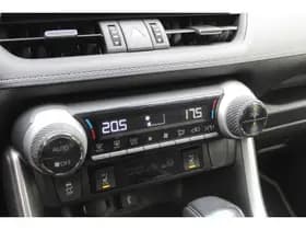 Toyota RAV4 2.5 Hybrid Style thumbnail 17