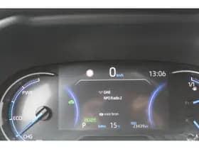 Toyota RAV4 2.5 Hybrid Style thumbnail 24