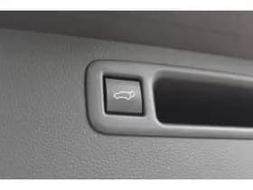 Toyota Highlander 2.5 AWD Hybrid Premium 7-pers. thumbnail 13