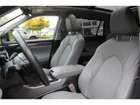 Toyota Highlander 2.5 AWD Hybrid Premium 7-pers. thumbnail 8