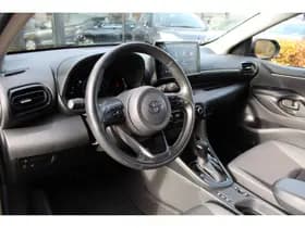 Toyota Yaris 1.5 Hybrid 115 First Edition Comfort Pack thumbnail 2