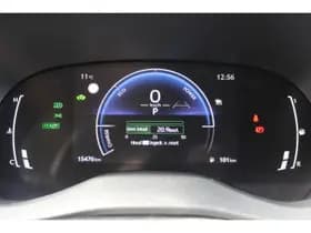 Toyota Yaris 1.5 Hybrid 115 First Edition Comfort Pack thumbnail 18